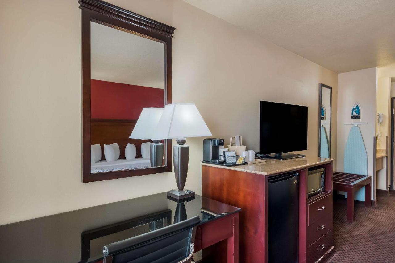 Surestay Plus Hotel By Best Western Silver City Exterior photo