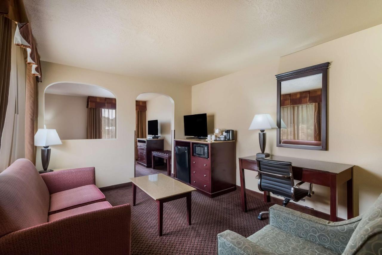 Surestay Plus Hotel By Best Western Silver City Exterior photo