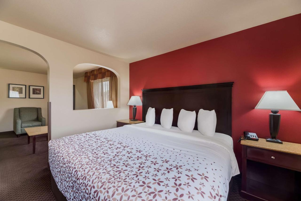 Surestay Plus Hotel By Best Western Silver City Exterior photo